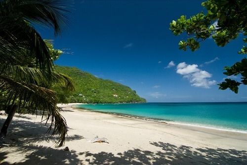 Отель Keegans Beachside Bequia Island Экстерьер фото